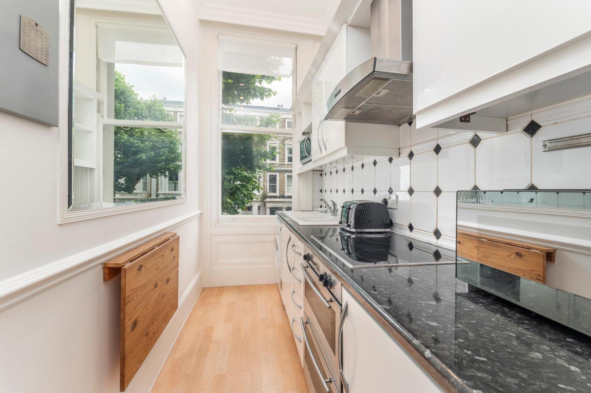 2 Min Walk Earls Court Station - Luxury 2 Bedroom Flat London Exterior photo