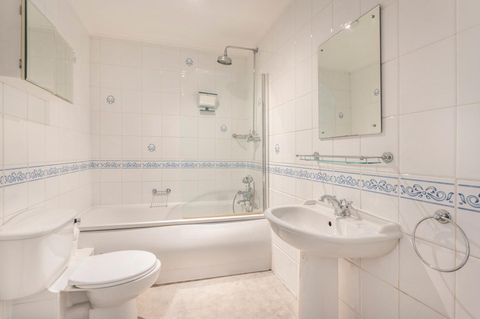 2 Min Walk Earls Court Station - Luxury 2 Bedroom Flat London Exterior photo