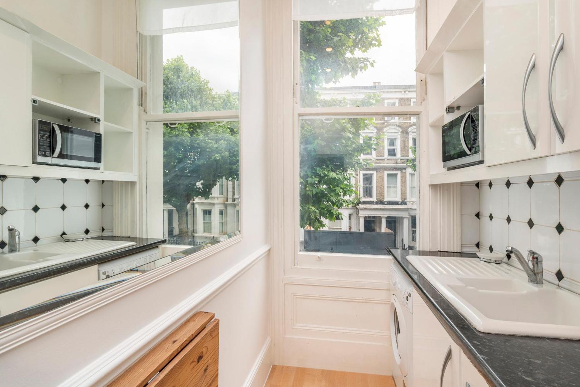 2 Min Walk Earls Court Station - Luxury 2 Bedroom Flat London Exterior photo